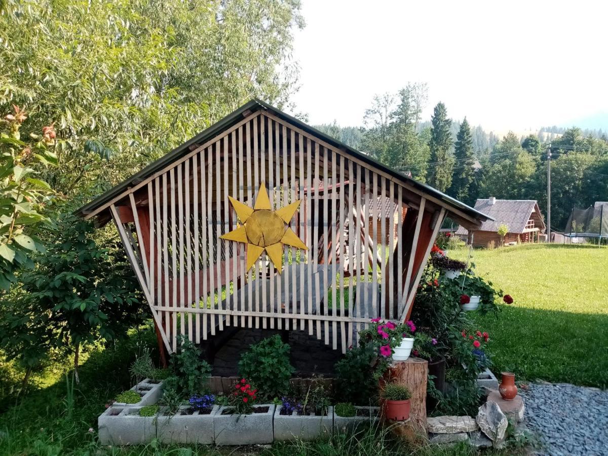 Sadyba Sunny House Pilipets Esterno foto