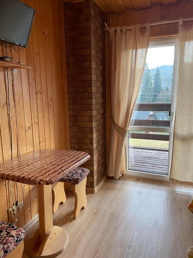 Sadyba Sunny House Pilipets Esterno foto