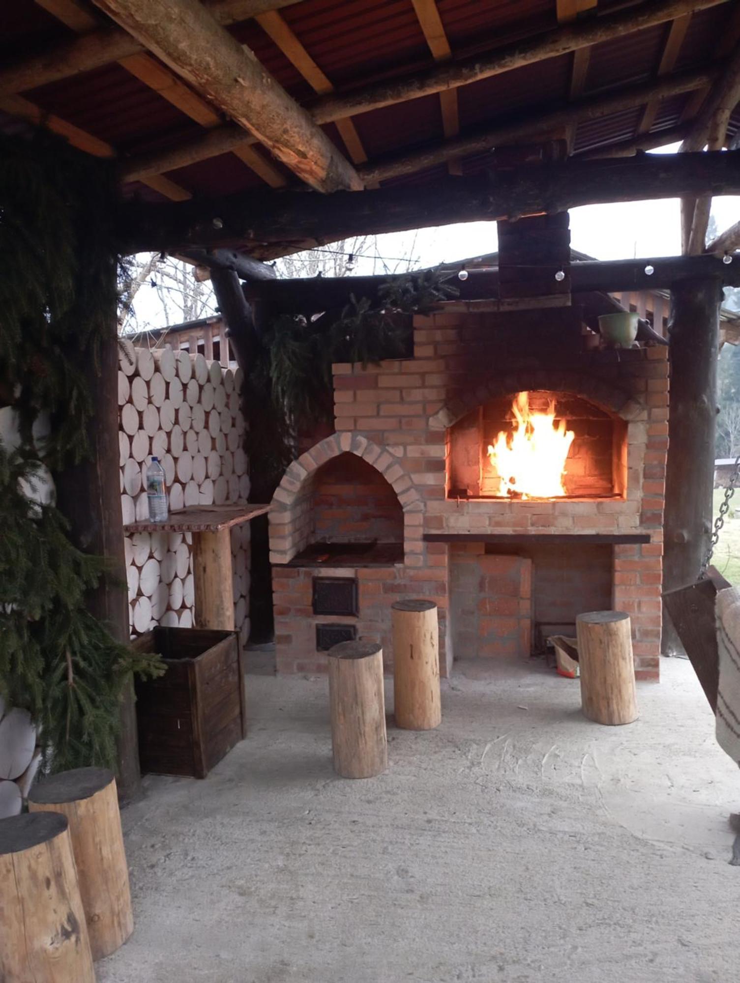 Sadyba Sunny House Pilipets Esterno foto